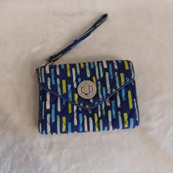 Vera Bradley Handbags - Vera Bradley Katalina Blues Quilted Wristlet Turn Lock Wallet